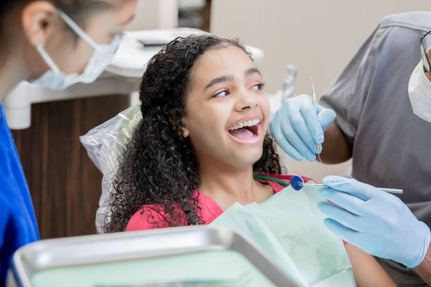 Best Cracked Tooth Emergency Dentist  in Hodgkins, IL